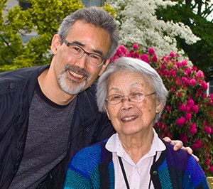 picture of David Gruenewald with his mother, Mary