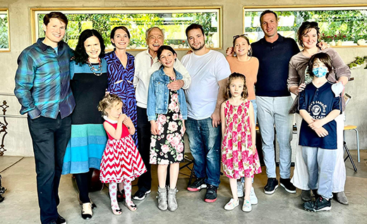 picture of Dr. Abe Bergman's family at his 90th birthday