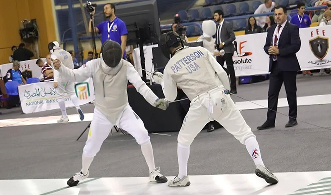 picture of Jan Patterson competing in a fencing match