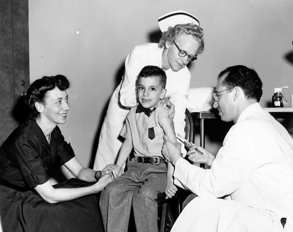 Darrell Salk receives a polio vaccine