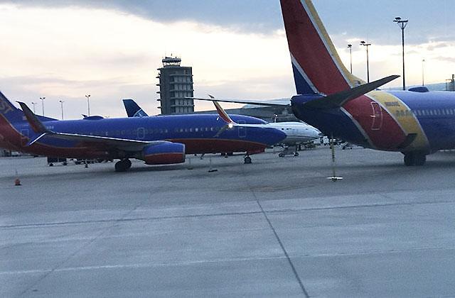 picture of planes on airport tarmac