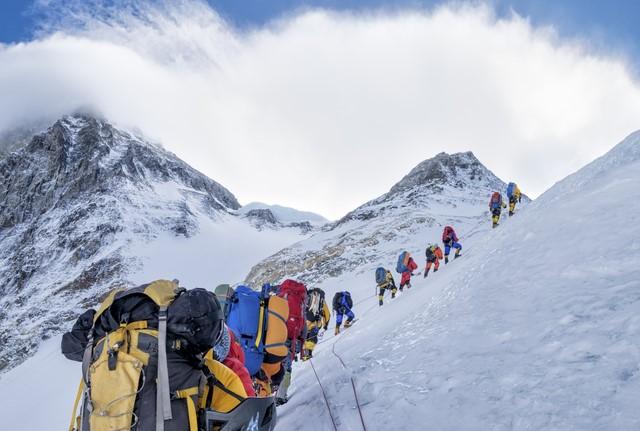 climbers on Mt Everest
