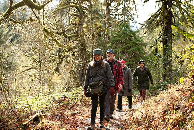 people hike the Oxbow Loop trail outside of Seattle