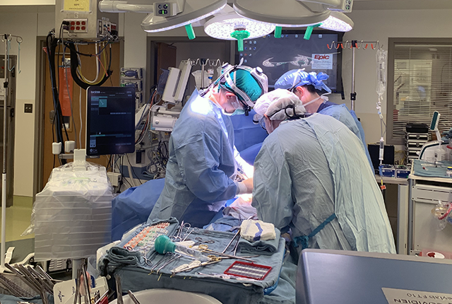 Media Name: liver_transplant_surgery.png