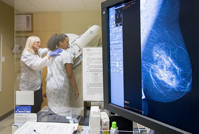 Media Name: mammography-uwmc-roosevelt.jpg