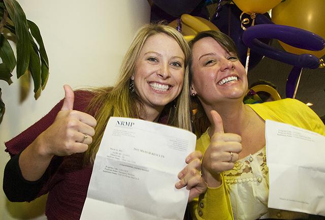 Media Name: match_day_2012_2019_077_uw_som_match_day_2012_crop.jpg