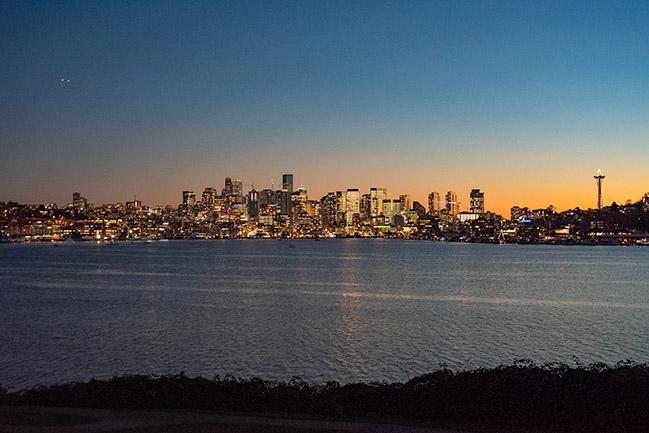 Media Name: seattle_skyline_smaller.jpg