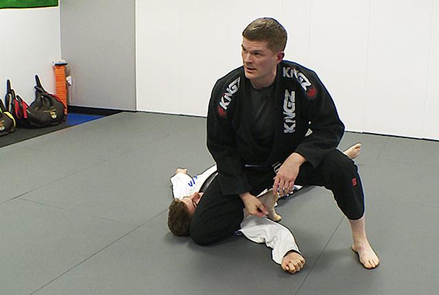 Media Name: x-jiujitsu_shoulder.jpg