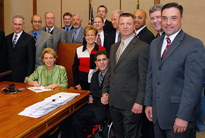 picture of Zackery Lystedt at bill-signing on May 14, 2009